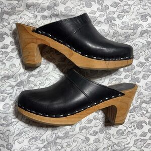 American Apparel Black Leather & Wood Clogs - 8
